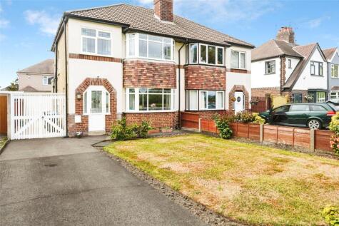 Chester Road, Whitby, Ellesmere Port, Cheshire, CH66