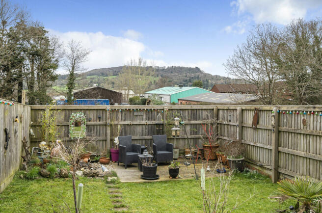 Rear Garden&view
