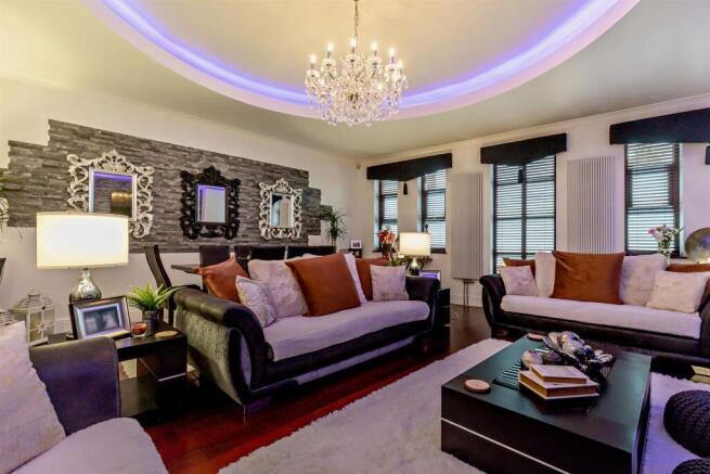8679860-interior08-800.jpg