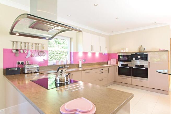 Kitchen/Breakfast