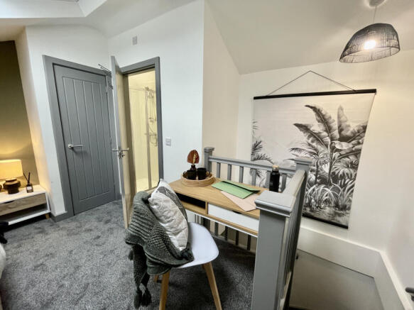 1 bed House Share to rent Image 8