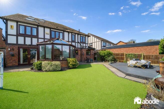 11 Mayfield ext 3.jpg