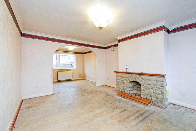 Lounge/Dining Room