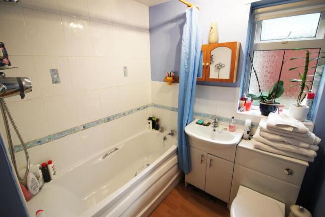 HOUSE BATHROOM