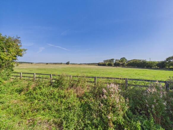 Wood Moss Lane, Scarisbrick, L40 photo 4