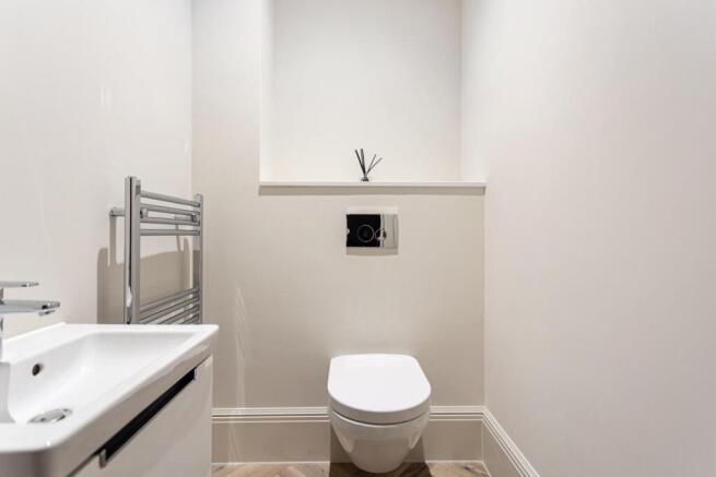 2 bed Duplex for sale Image 11