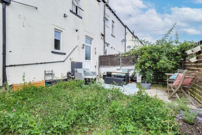2 bed Terraced for sale Image 12