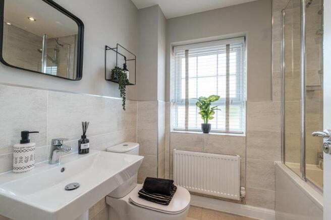 4 bed Detached for sale Image 10