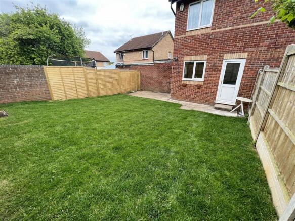 13 - House for Sale, Warmley.JPG