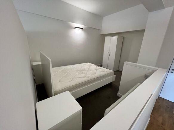 Bedroom.jpg