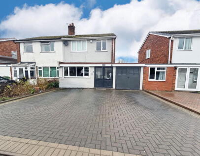 Amblecote Road, Brierley Hill, DY5 2YE