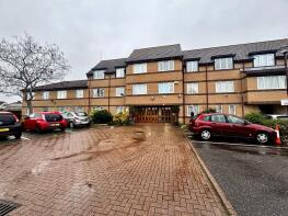 Flat 15, Limewood Court, Beehive Lane, Ilford IG4 5EL