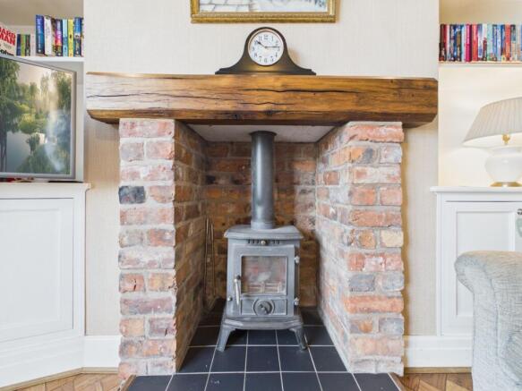 EweMove - The Crescent - Wood Burner