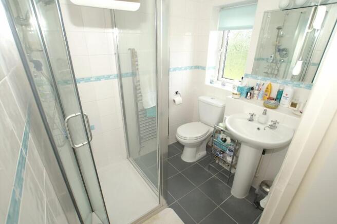 En Suite Shower Rm