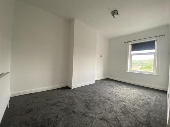 1 bed House to rent Image 4
