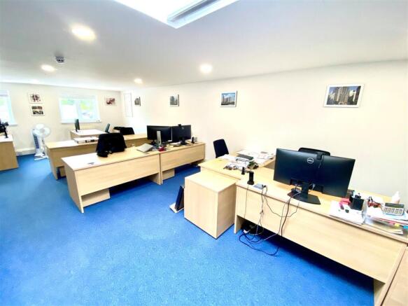 Main Office 136B.jpg