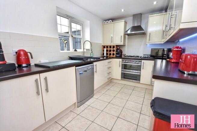 Hadleigh Drive, Barrow-in-Furness, Cumbria photo 4