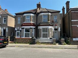 Lower Flat, 16, Nelgarde Road, London SE6 4TF