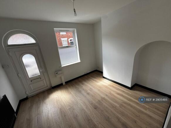 Lounge/Entrance