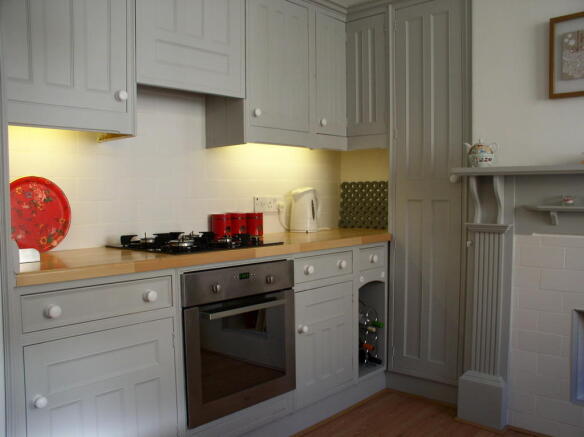 Photo 8