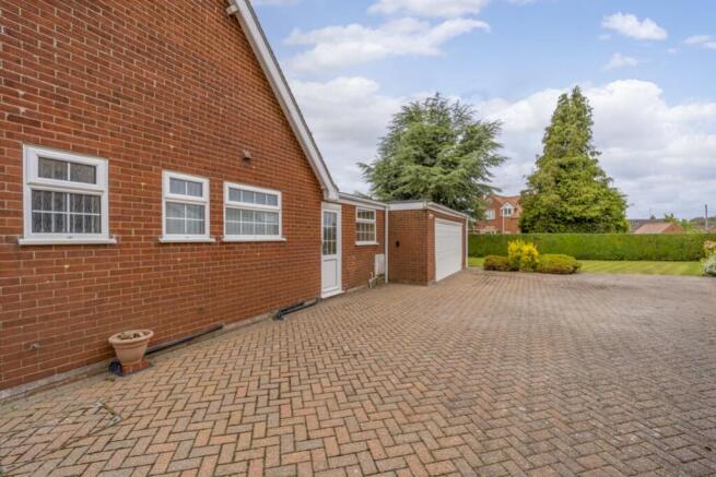 2 Levers Close (Fishtoft)-9