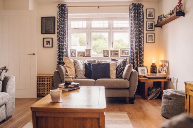 Ystafell Fyw / Living Room