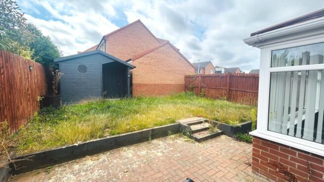 3 bed Semi-Detached for sale Image 11