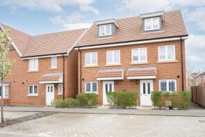 14, Spruce Hill Brook, Horsham RH12 0DY