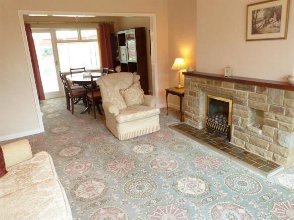 LIVING DINING ROOM