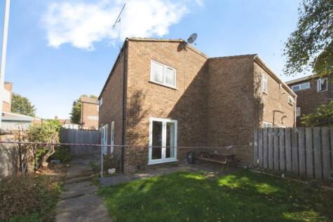 Elgar Path, Luton