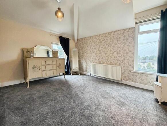 2 bed Semi-Detached for sale Image 8