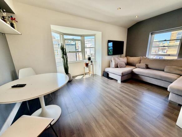 Open Plan Sitting Room & Kitchen