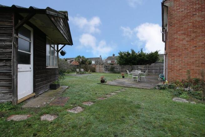 Side View Garden