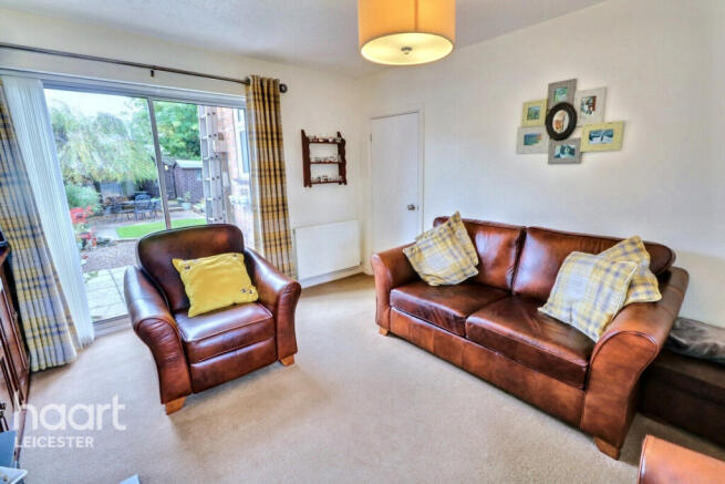 3-bed terraced on Narborough Road, Leicester, £260,000