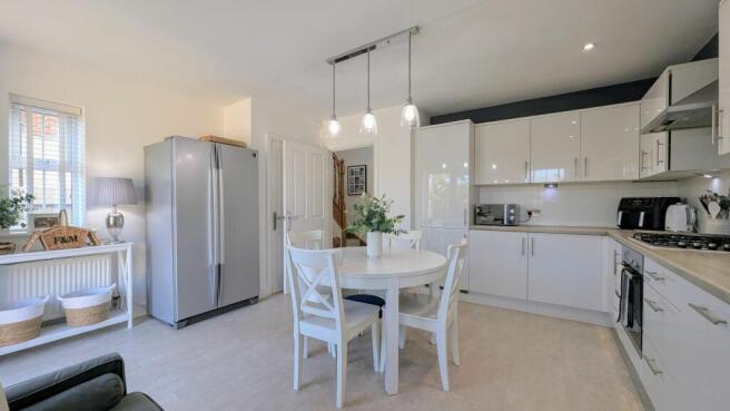 Kitchen/Dining Room