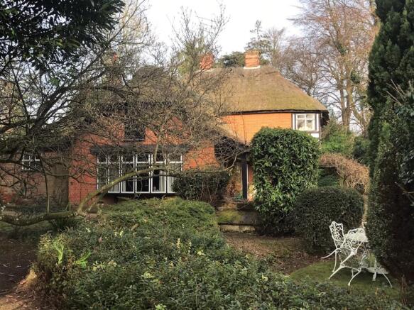 The Thatched House