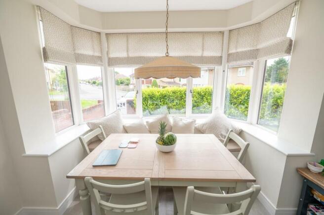 Dining area.jpg
