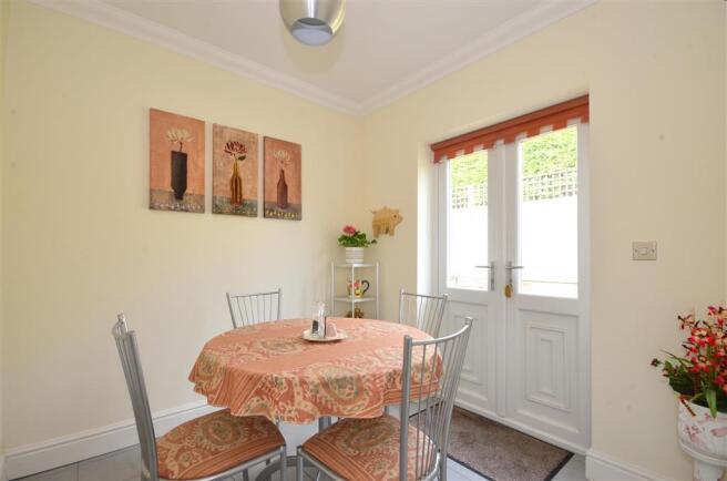Breakfast Room