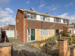 54, Admirals Court, Sowerby YO7 1RS