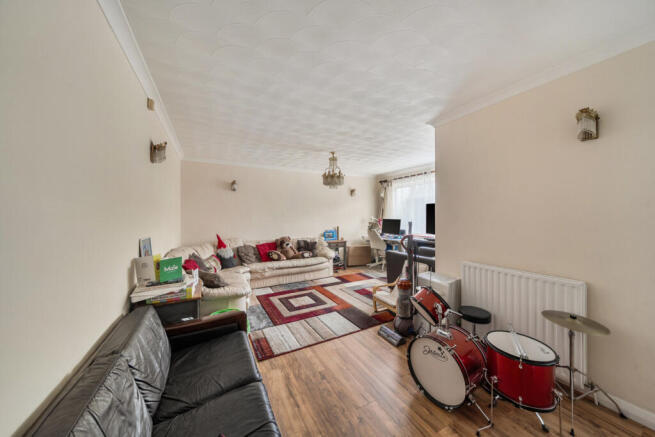 1373889-13-690c7e...