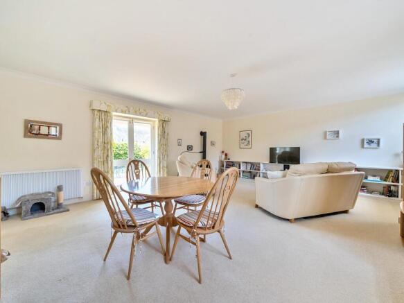 Sitting / Dining Room