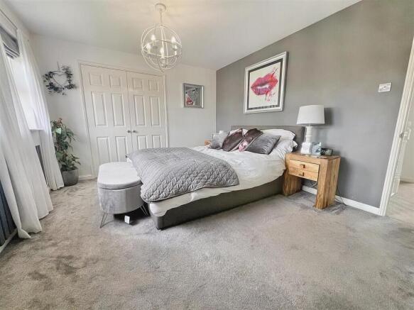 Main  Bedroom