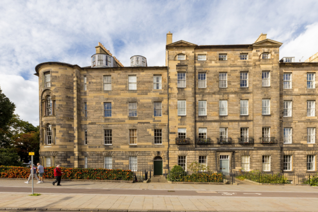 1 F6 Gayfield Place