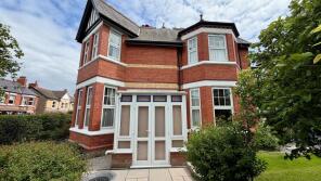 21 Y Gelli, Hillside Road, Colwyn Bay LL29 7EL