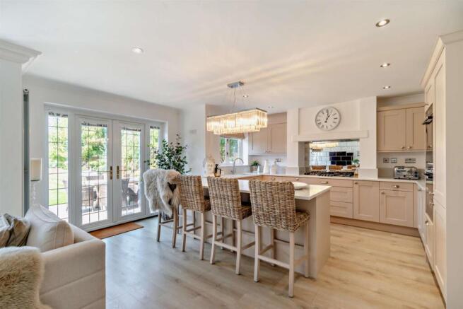 8569158-interior13-800.jpg