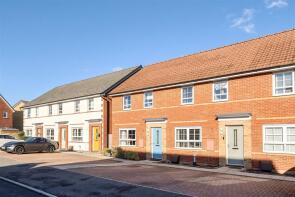 6, Walnut Drive, Chippenham SN15 1FS