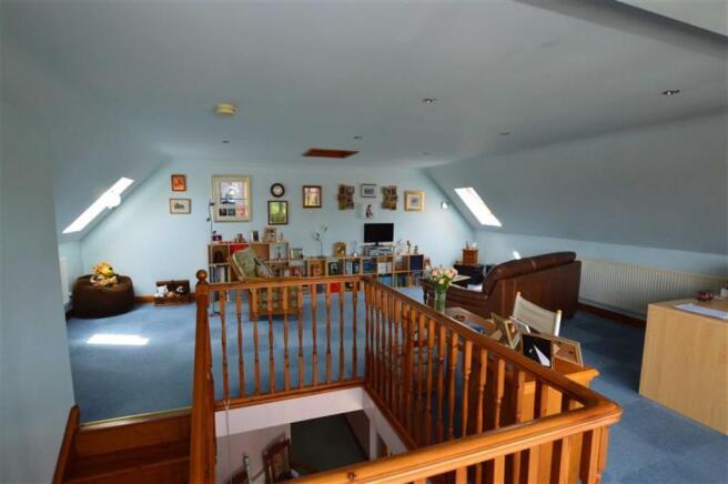 Bedroom 4 (Loft)