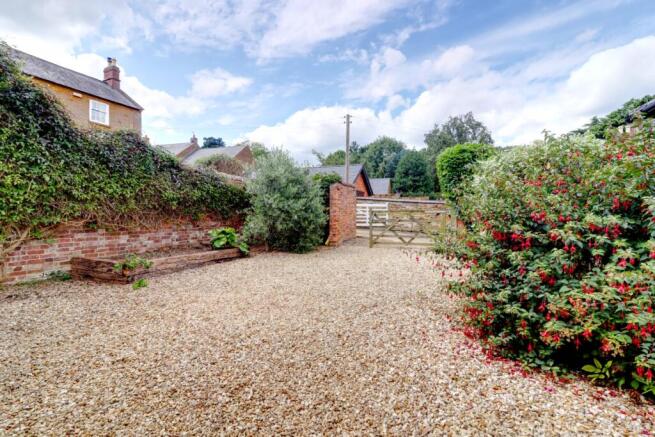 18. Driveway 2
