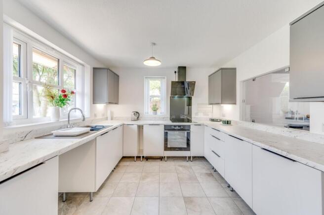 KITCHEN/DINER AND LIVING ROOM