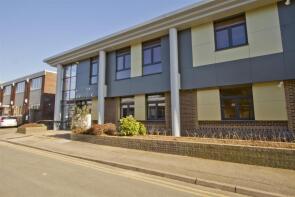 Flat 13, Astral House, The Runway, Ruislip HA4 6SE